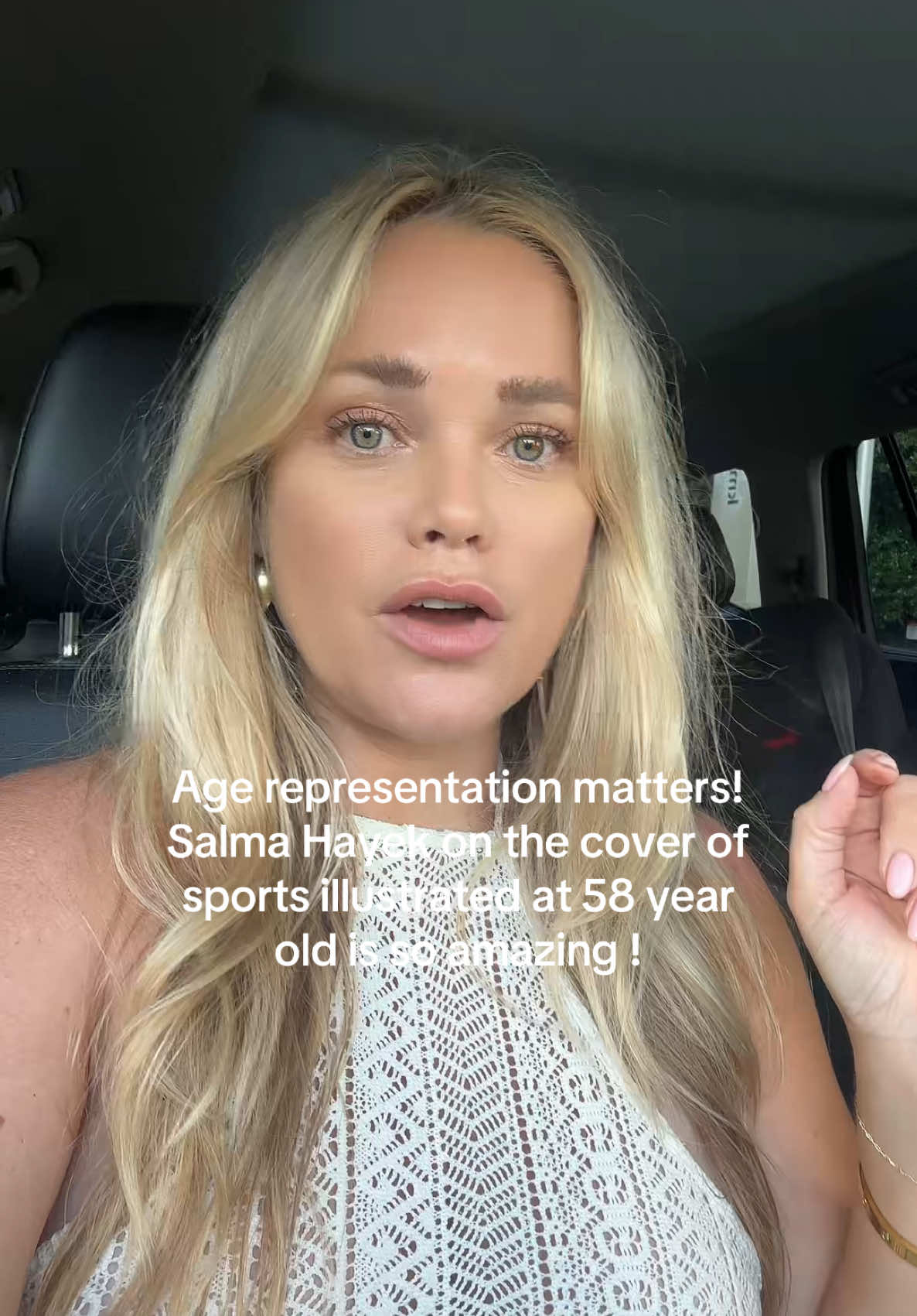 Mini rant but age representation matters for us women! 💟🫶🏼 #aginggracefully #siswimsuit #salmahayek #40andover 