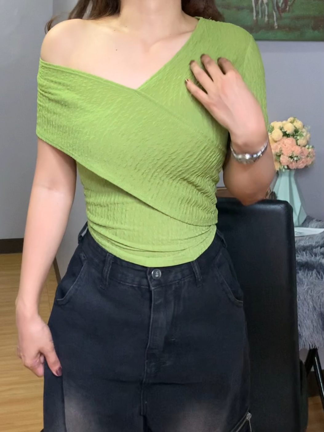 slay with this korean fashion bark crepe top✨ #barkcrepe #twowaytop #sexytop #classytop #topsforwomen #fyp 