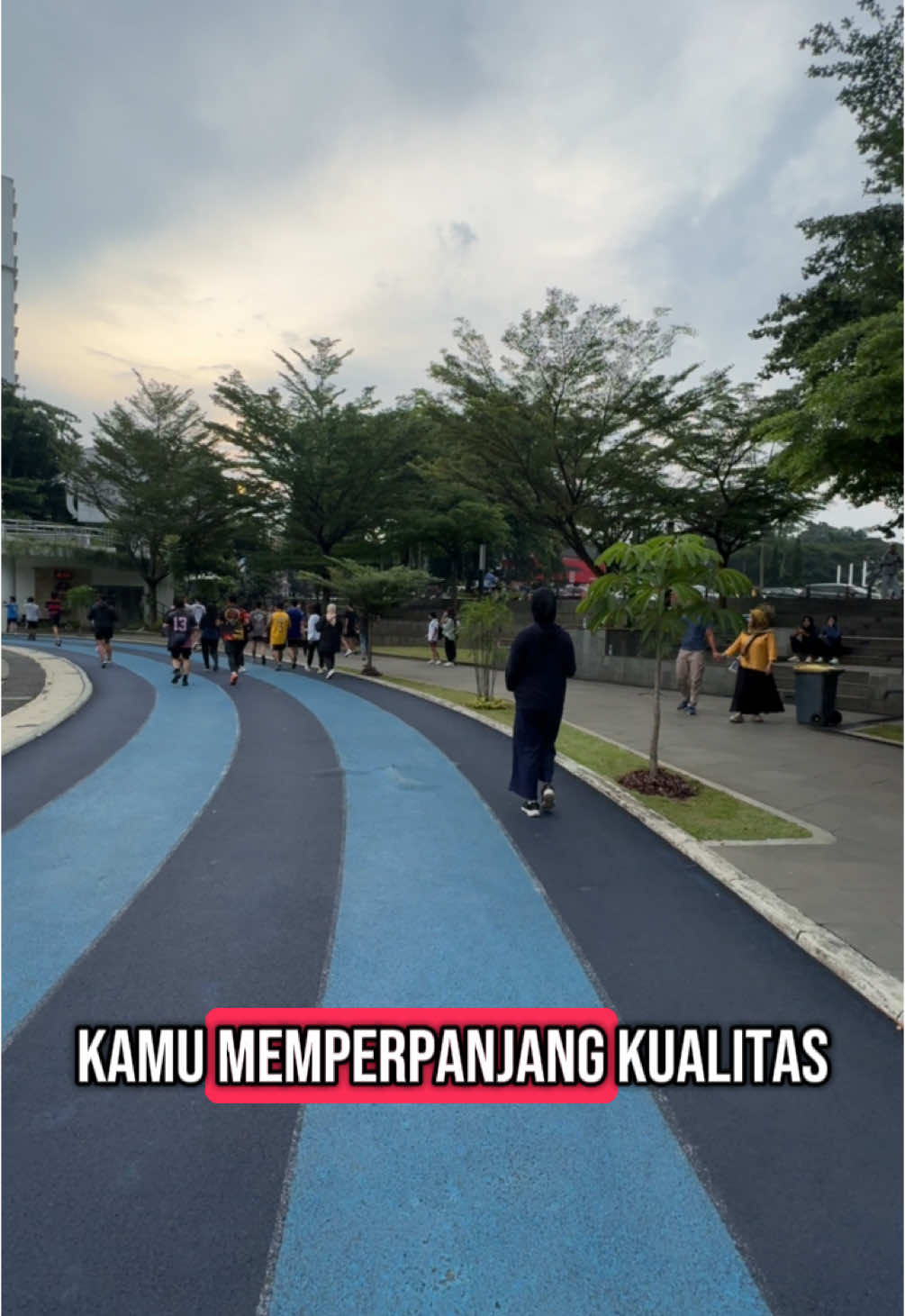 Jalani aja dulu #57 #manfaatjalankaki #ayobergerak #jalanjalan #runningmotivation #foryou #tiktok #jalaniajadulu #olahraga 