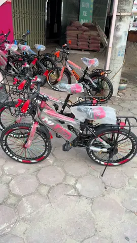 Xe đạp cho bé trai #xuhuong #xedapchobe #xediahinhchobe #xedapchobetrai #xedapdiahinhchobenam #xuhuongtiktok 