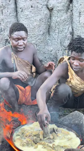STOP 🛑✋ | See what Chaaba did to this young Hadzabe hunter! You won’t believe how he reacted😂🙌.  #chaaba #hadzabetribe #funnyvideo #bushlife #wildcooking #africanhumor #reellaughs #viralreels #tribalcomedy #familymoments