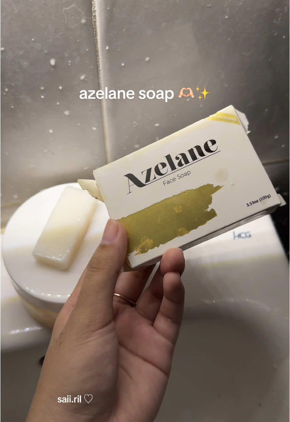 the perfect soap for oily and acne prone skin! #acnesoap #azelanesoap #acneproneskin #acnetreatment 