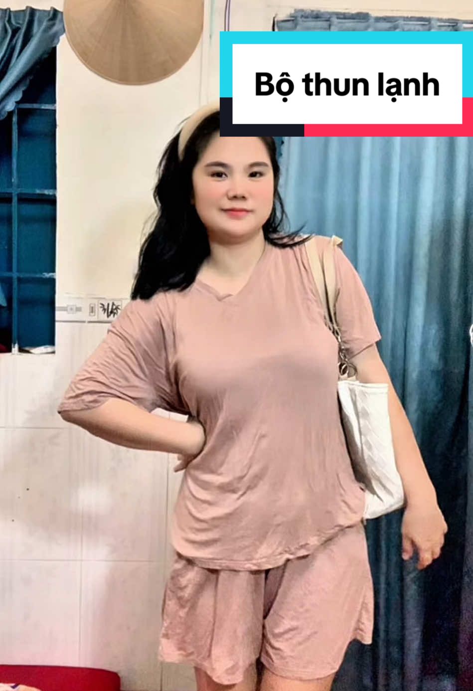 Bộ đồ thun lạnh mặc mát mềm mịn, mặc thoáng mát còn thấm hút mồ hôi nữa #bothunlanh #setdoxinh #dothunlanh #outfit #bodomacnha #setdomacnha #mebimsua #mebimsua #mebau #xuhuongtiktok #fypシ゚ #xuhuong 