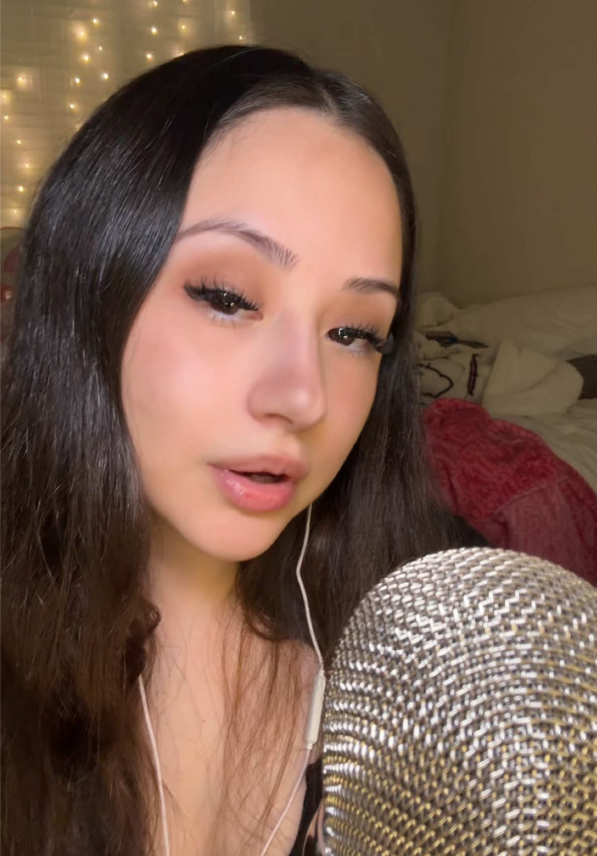 Shhh… just 3 quiet words before you fall asleep 😴 #asmr #asmrwhispering #whisperasmr #asmrtriggers #asmrtriggersounds 