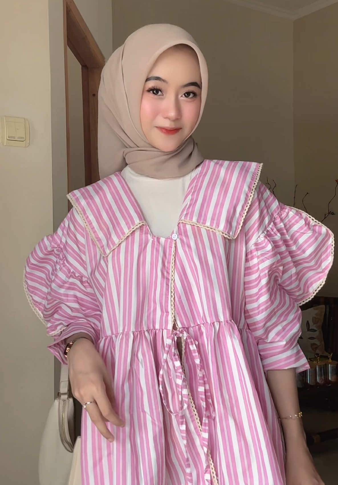 blouse gemey murahh😫💸 #blouse #blousemurah #blousewanita #salur #tali #pink #fyp 