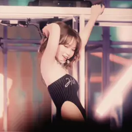 FIND A PLACE TO HIDE😋#chaewon #lesserafim #edit #kpoptrend #kpopedit #alightmotion 
