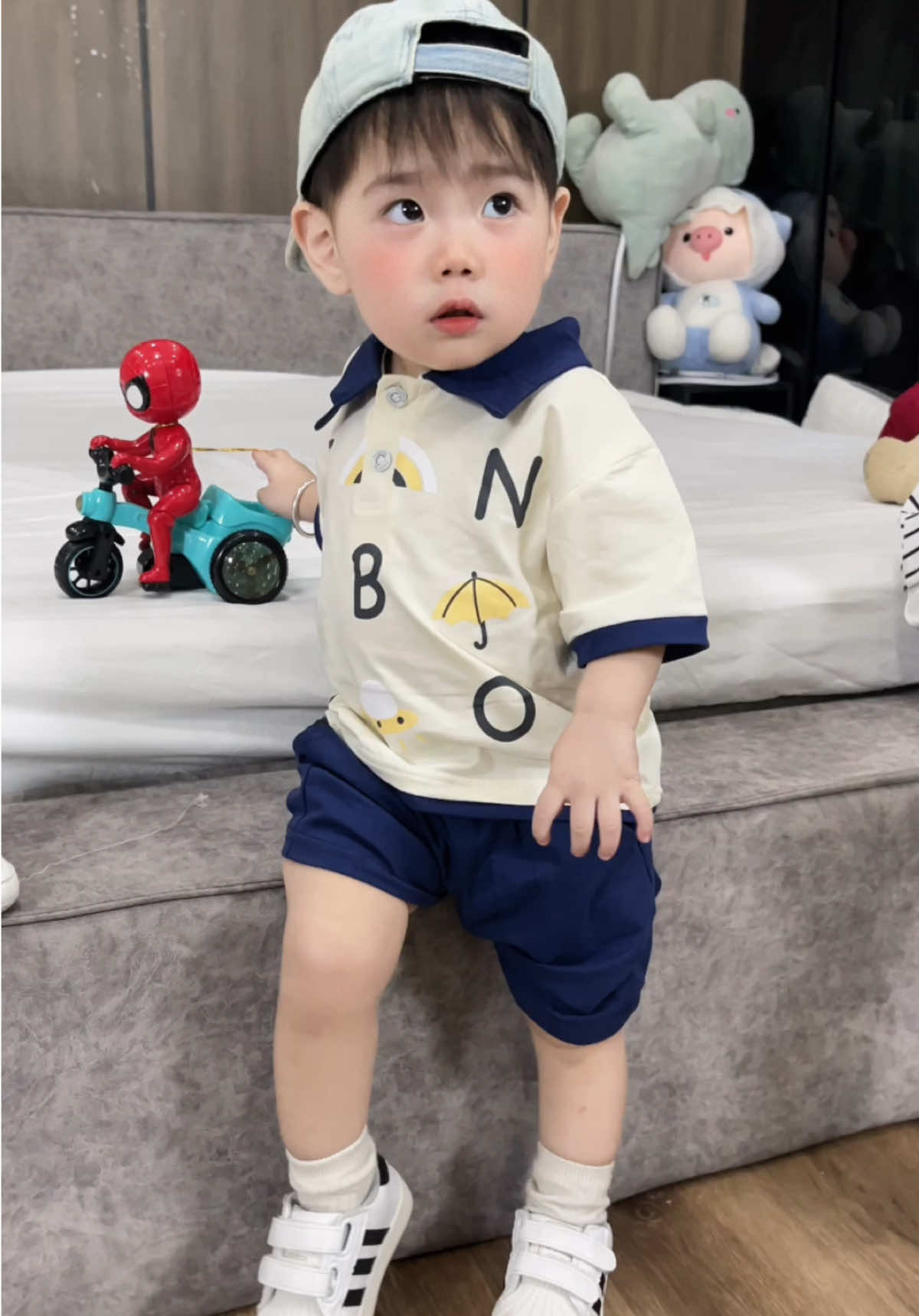 Bad boyy quá zaii ơiii , bắp rấc hợp màu xanh này lunn ạ phối màu sang xỉuu , áo thì mềm bé mặc thoải máii . Săn ngay các mẹ ơii #giadinhbap🌽 #dobochobeyeu #dohechobe 