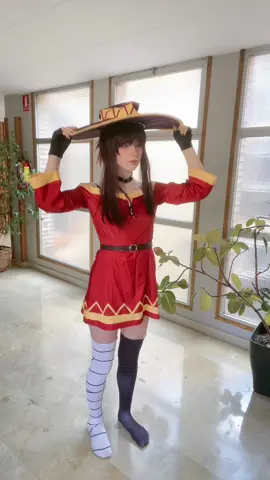 Before cutting da wig #megumin #konosuba #cosplaygirl #cosplayer 