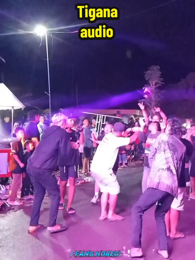 Tigana audio karnaval betak Kalidawir Tulungagung #tiganaaudio #soundsystem #betakkalidawirtulungagung #terbaru2025 #miniatur #karnavalsoundsystem #soundhoregjawatimur #soundviral #videotron #fypシ゚ #fyp 