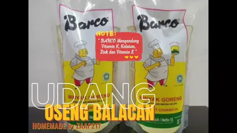 Assalamu'alaikum Bestiie Lovers.. Kali ini aku masak simpel Menu Nusantara yang selalu menemani.ku dari kecil hingga saat ini..  Menu ini selalu menjadi menu terfavorit karena waktu masih kecil paling susah banget disuruh makan 🤭 Alhamdulilah Mama dan Mbah Uti.ku SELALU KREATIF dalam urusan memasak 🤗😘  Yang paling aku suka tuh.. wangi dari terasi + udang rebon serta rempah ketumbar, lada, bawang putih, bawang merah, daun salam + daun jeruk yg diosreng², pengennya selalu nambah lagi.. nambah lagi.. nambah lagi.. selalu bikin nagih🤤 aku jg gunakan Minyak Jernih yang sangat berkualitas dan sangat aman banget untuk Keluarga Kecil.ku serta selalu sedia MINYAK KELAPA BARCO disetiap masakan.ku, Minyak Kelapa Barco ini sangat cocok bagi kalian yg DIET karena tidak menaikkan kolesterol loh..😉  UDANG OSENG BALACAN DENGAN MINYAK KELAPA BARCO  Bahan : - 500 gram Udang  Saus Balacan : - 7 siung Bawang Putih - 15 siung Bawang Merah - 5 buah Cabe Besar Merah - 2 sdm Udang Rebon - 1 blok Terasi Bakar - 3 lembar Daun Jeruk - 3 lembar Daun Salam - 1 sdt Royco (sesuai selera) - 1,5 sdt Garam - 5 sdt Gula - 1 sdt Ketumbar - 1 sdt Lada - 50 ml air - 50 ml minyak bekas goreng udang  Pelengkap : - ½ buah Jeruk Nipis - ½ batang Bawang Pre  Siap disantap nih Bestie ☺️ Skuy.. skuy.. ikutan juga Bestie Lovers.ku 😘😘 @barcoid  #masakannusantara #masakanindonesia #masakansimple #masakanrumahan 