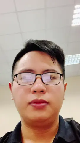 #😬