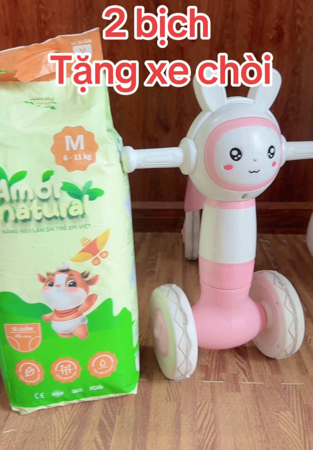 Combo 2 bịch Bỉm Amor Natural tặng quà xe chòi. #bimamornatural #bimvietnam #bimthamhuttot #bimchobe #viral 