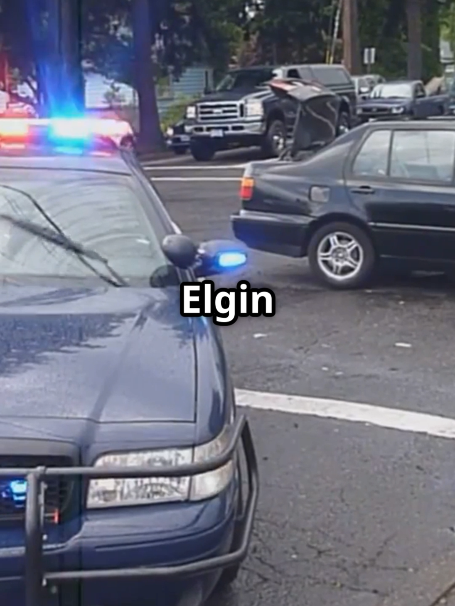 Off-duty Rolling Meadows police sergeant arrested after road rage shooting in Elgin. No one was shot, but minor injuries reported. Faces charges of aggravated battery and reckless firearm discharge. #RoadRage #Police #Elgin