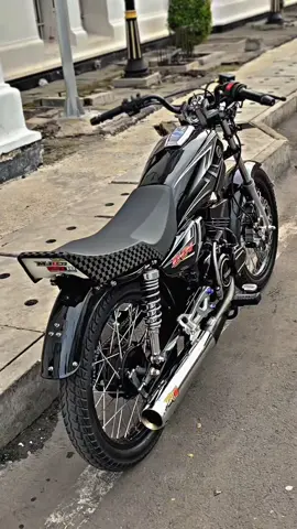 yakin ga pengen rx king? #bandungstyle135 #byangkerok135 #jambrettamfan135cc #twostroke #rxking135cc👑💨💨 #fyp #yrki #2stroke #rxking 