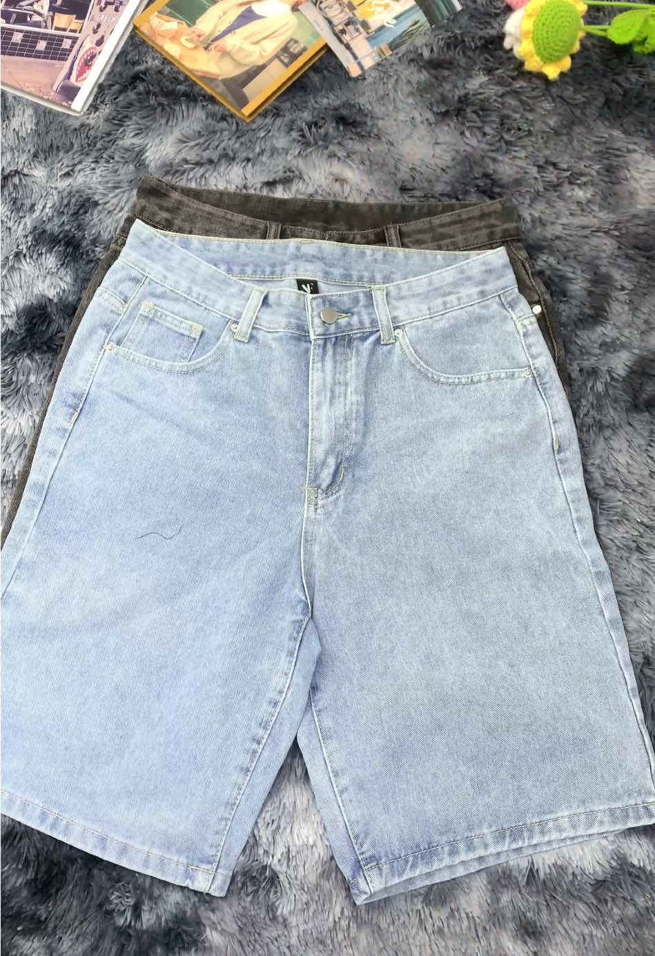 #shorts #menshorts #menspants #jeanshorts #menswear #menswearfashion #summerwear #sportwear #sportshorts #streetwearstyle #streetwearfashion #ootdmen #casualstyle #comfyclothes #dailywear #pocket #affordablefashion #spotlightfashion #treasurefinds #tiktok #tiktokshop #tiktokshoploveatfistfind ##tiktokshoprestock #tiktokshopspringglowup #dealsforyoudays #tiktokshopsummerturnup #tiktokshopmemorialday #ifyouknowyouknow      
