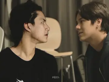 🙁🙁 #ohmnanon #ohmpawat #nanon_korapat #ohmnanonforever #ronans #buddyness #fyp #fyppppppppppppppppppppppp #foryoupageofficiall #foryoupage #foryou #thaiactor #thailand #thaienthu #4u #thailand🇹🇭 #thailandtiktok #masukberanda #trending #gmmtv 
