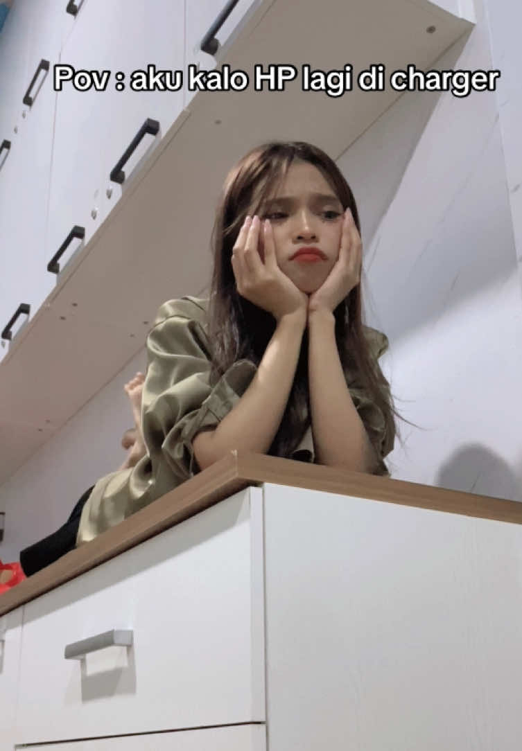 Siapa yang relate🤭 #fyp #foryou #foryoupage #xyzabc #xyzabc #fypシ゚viral🖤tiktok #funny #pov #relate #genz #bangkokfashion #lewatberandafyp #fyppppppppppppppppppppppp #tiktokviral 