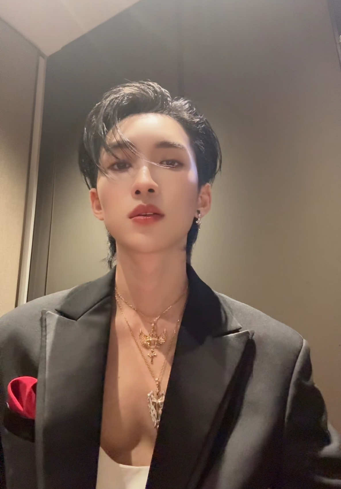 อ่าว ไหลล… #MagentaBoy #Noeulnuttarat #noeullee #bonoh #Noeul #โนอึล #이노을 #s2thesunset #horizone #theboynextworldseries 