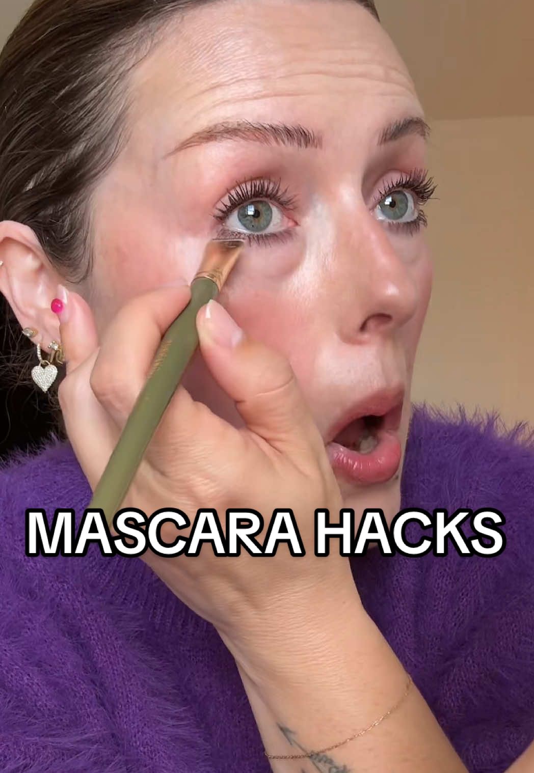 HOW TO APPLY MASCARA #Mascara #HowToApplyMascara #MakeupHacks #MascaraHacks #SpikyLash #DramaticLash #fyp 