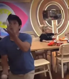Kuhang kuha mo q dito Paps yung and dami q iniisip at gagawin kumindat kapa dyosko naging marupok aq 🤣😂 #pinoybigbrother #dustbia #dustbin #biancadevera #dustinyu #pbbupdates #pbbcollab #pbb #viral #fypage #fyp #ayuda #pinoybigbrothercelebrityeditioncollab #pinoybigbrothercelebrityedition 