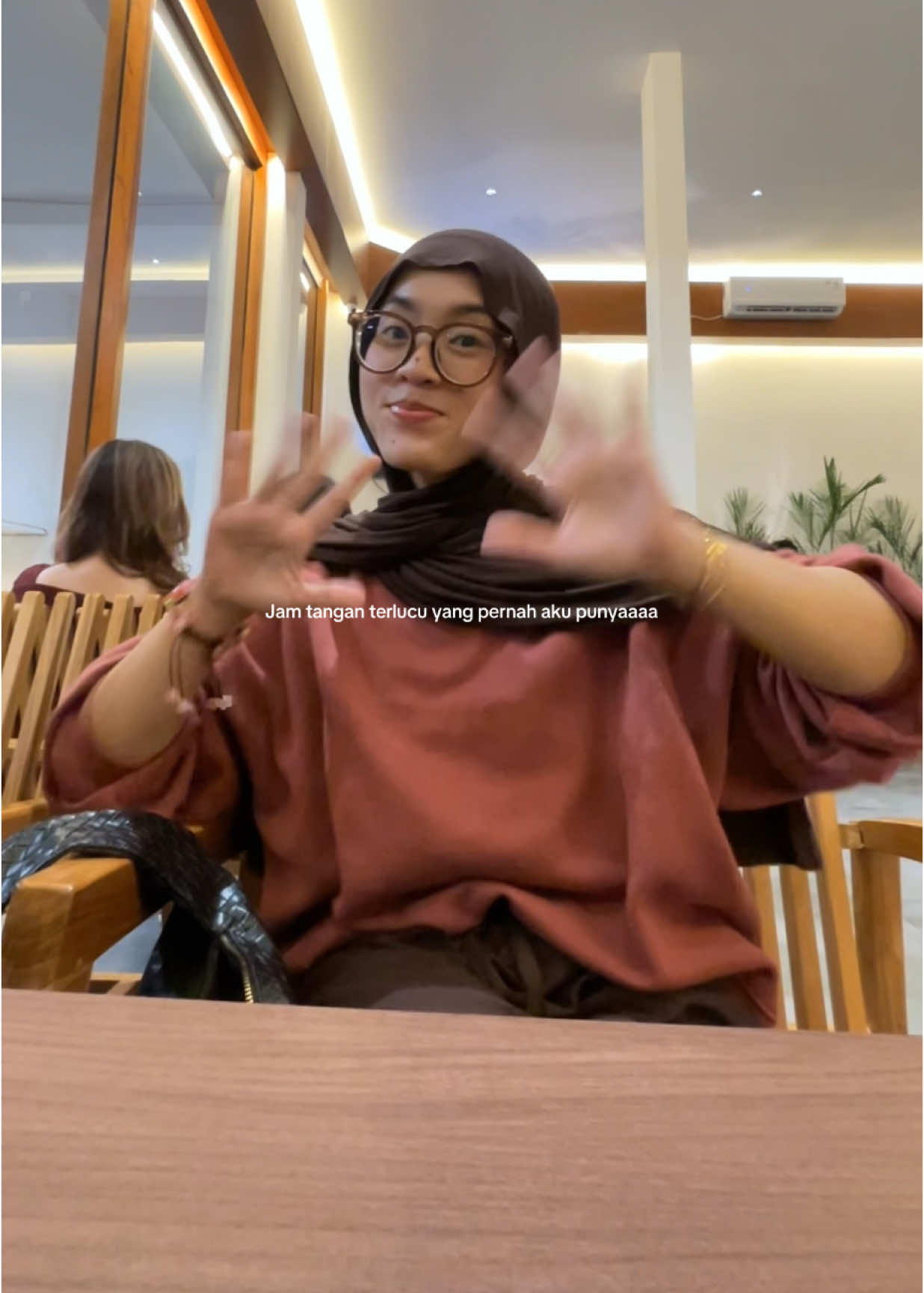 Aaaaaaaaa masi jatuh cinta setiap liat jam tangan ini #jamtanganunik #jamtanganlucu #rekomendasijamtangan 