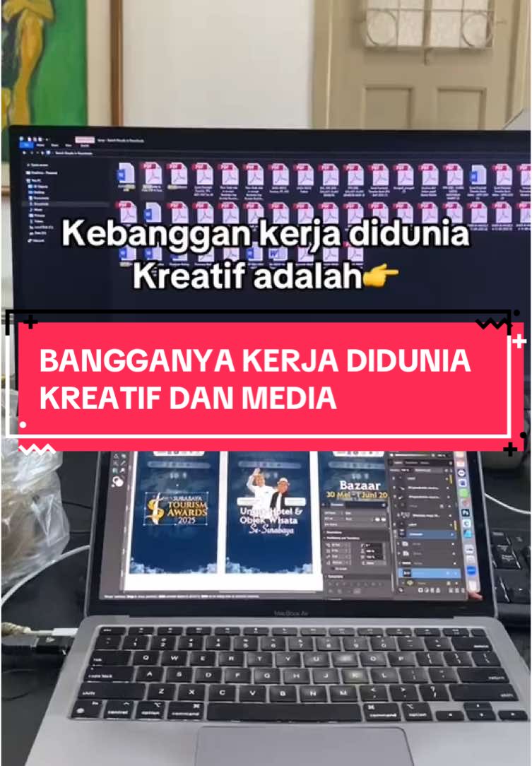 Gini aja bangga sih🤩😍🤣 #graphicdesign #pekerja #desain #desaingrafisindonesia #freelancer #logodesigner #logodesigner #jasadesain #graphicdesigner #brandingtips #logo #branding #freelancer 