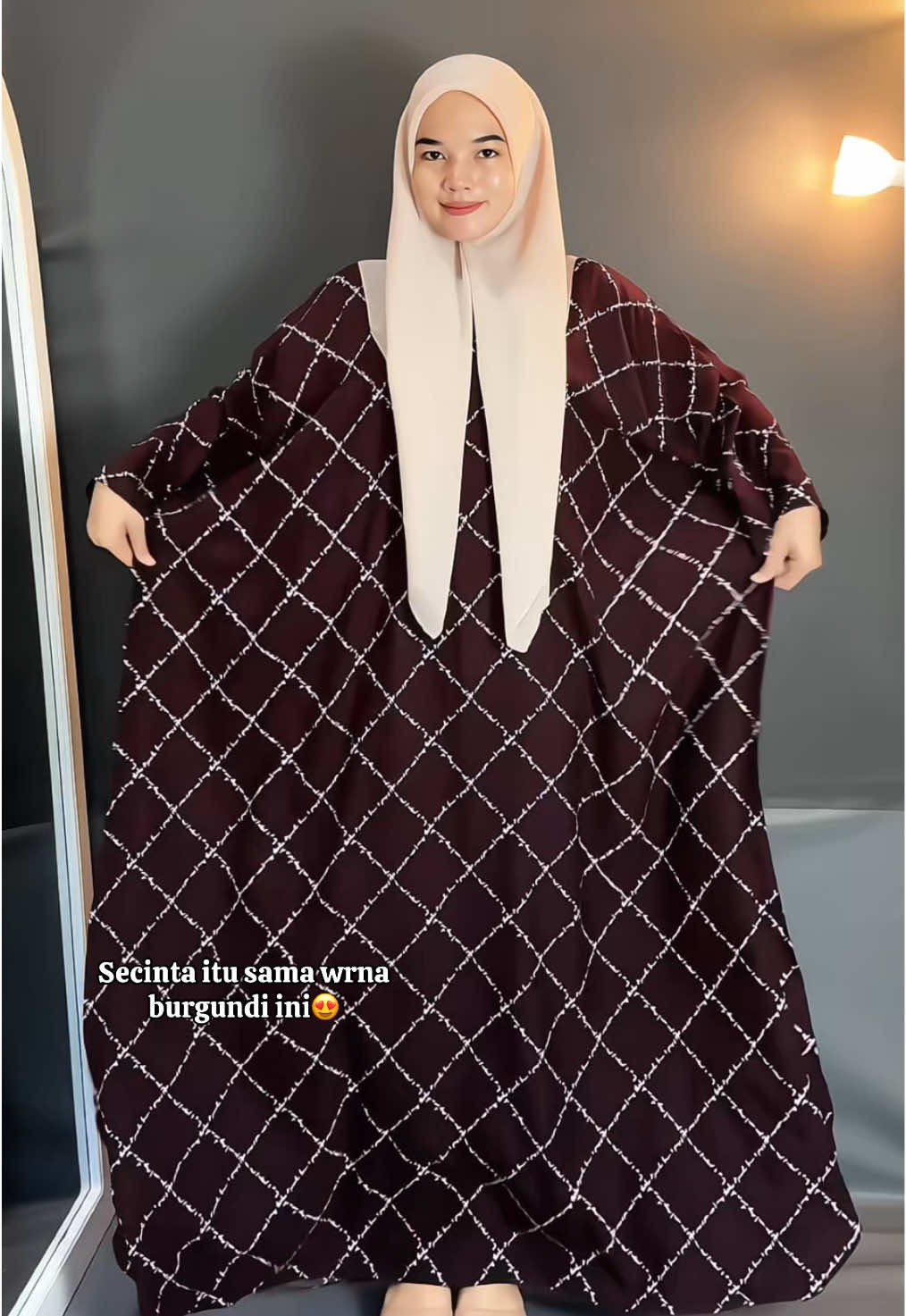 Bb besar ga perlu takut kekecilan Ld-+164cm-170cm Pb 140cm Cocok di bb kecil karna bahan jatuh #kaftan #kaftanjumbo #kaftandaily #kaftanlebaran #kaftanrayon 