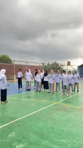 tipis tipis 🔥🔥 #fyp #paskibrasmpn1cidahu #variasiformasipaskibra #varfor #bratapati 
