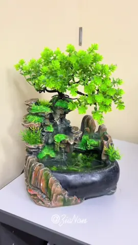 Hah hampa dengaq kan bunyi ayaq terjun mini ni…mcm tu la bunyi dia 😄 #fyp #affiliate #minifountain #deco #airterjunhiasan #airterjunmini #miniwaterfall #malaythreepinplug 