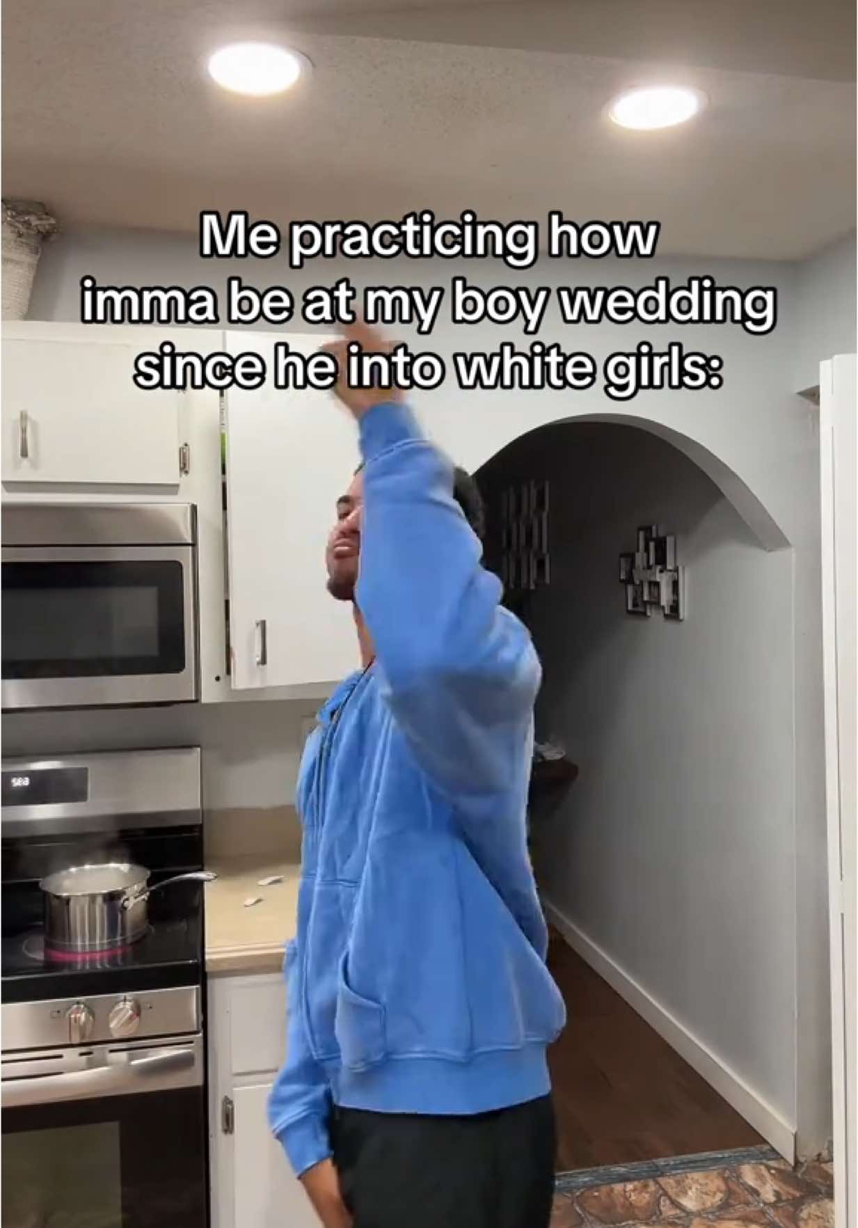 because “if it ain’t snowing he ain’t going” 😂❄️ #fyp #relatable #real #viral 