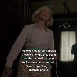 tryna tell her I was sewerslidal like girl miss me with that bullshit. also dont do this damn I'm so hungry trend on me. #fyp #foryou #foryoupage #girlblogger #real #imsohungrychallenge #batesmotel #normabates #verafarmiga 