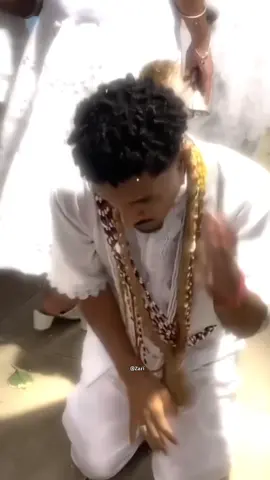 Omolú❤️🖤🤍 #omolu #omolumeupai #omolu🍿 #orixa #orixas #orixassagrados #candomblé #candomble #umbanda #viralvideos #fyp #foryoupage #oxum #oya #ogum #obaluae 