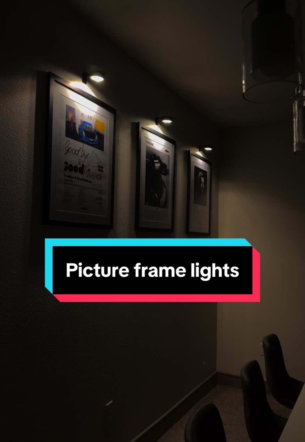 Picture frame lights >>>🤤🤤🤤#bedroomdecor #livingroomdecor #decoration #decor #posters #lights #lamps #lightlampprojector #lightlamp 