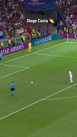 The first goalkeeper to save three consecutive penalties at EURO 🙌 #EURO2024 
