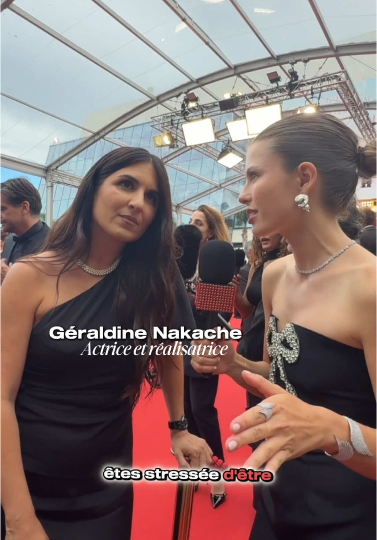 Bienvenue à la cérémonie d’ouverture du 78eme Festival de Cannes 🎬 Grâce à TikTok j’ai pu interviewer les personnalités sur le tapis et c’était : EPIC !!Collaboration commerciale non rémunérée  #Cannes2025 #festivaldecannes 