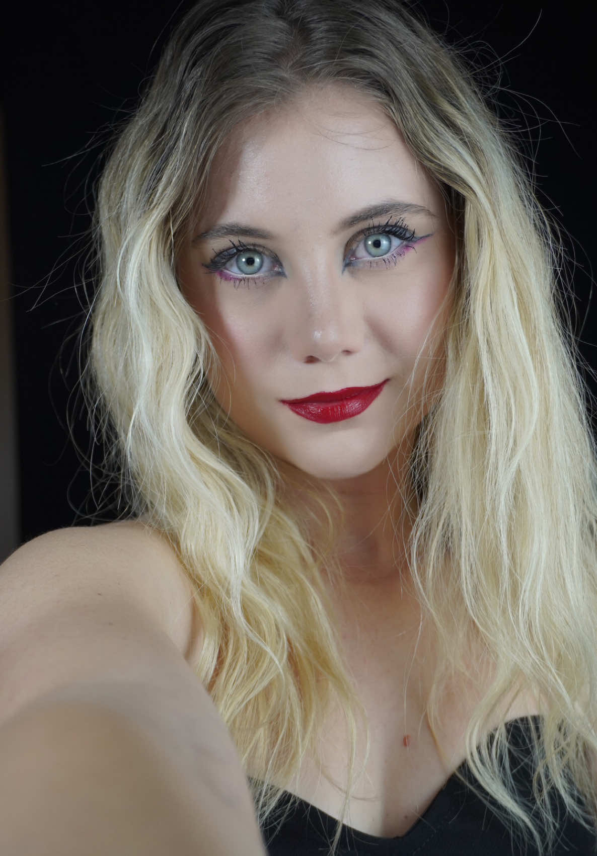 #SHEGLAM #SHEGLAMBlushstick #SHEGLAMBlush @SHEGLAM 