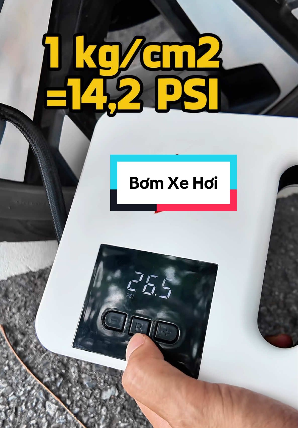 Bơm Lốp Xe Ô Tô Loại Chạy Điện Tẩu 12V #LearnOnTikTok #hunglendo #phukienoto #dochoixehoi #bomxeoto #bomlopoto #maybomlopoto 