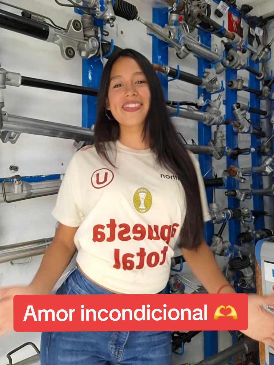 Esta noche gana la U o pierde Barcelona. ¡Vamos cremas! #bombahidraulica #cremallerahidráulica #cremalleradedirección #universitariodedeportes  #hinchacrema 