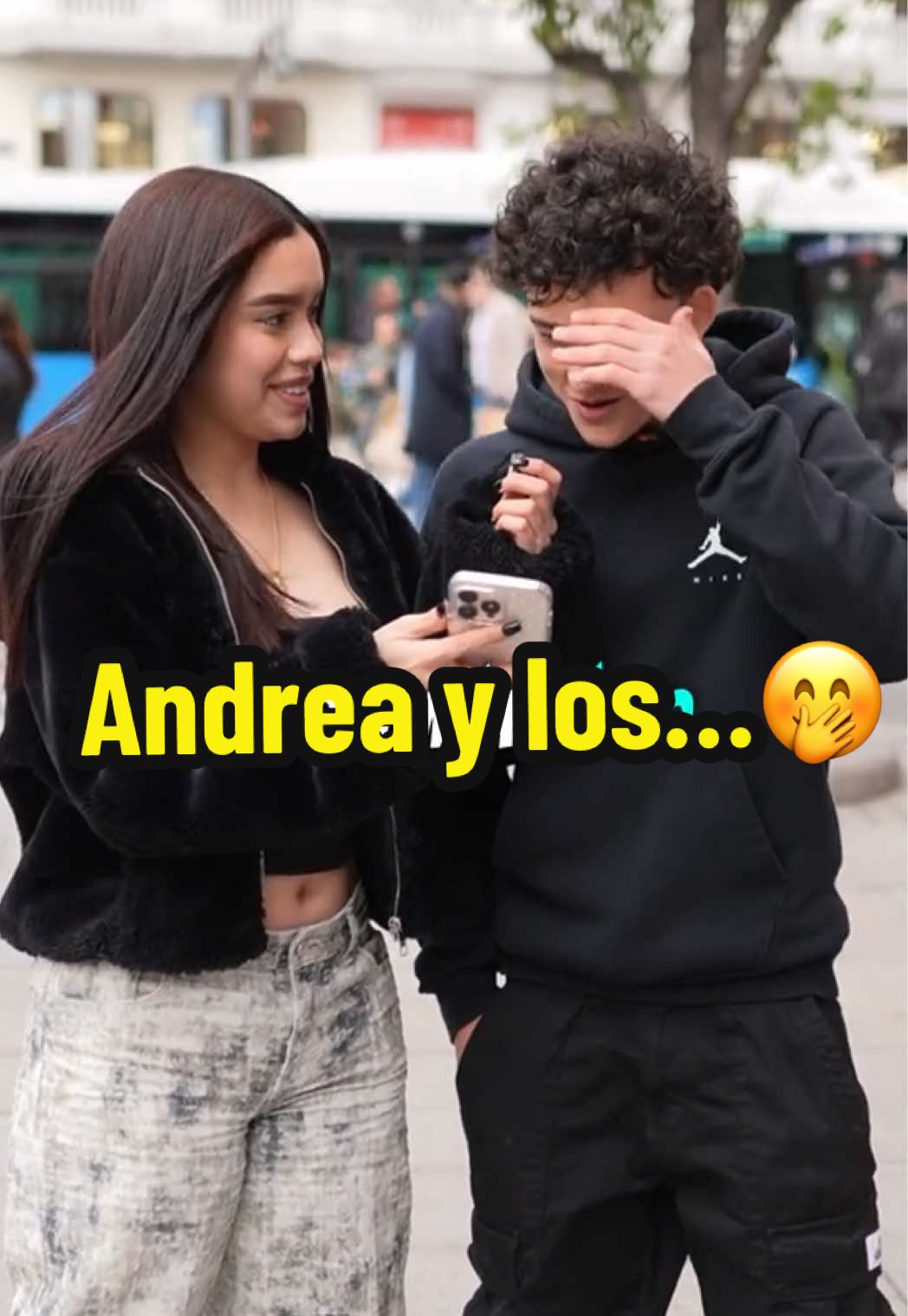 Andrea y los… 🤭 #fyp #parati #regalo 