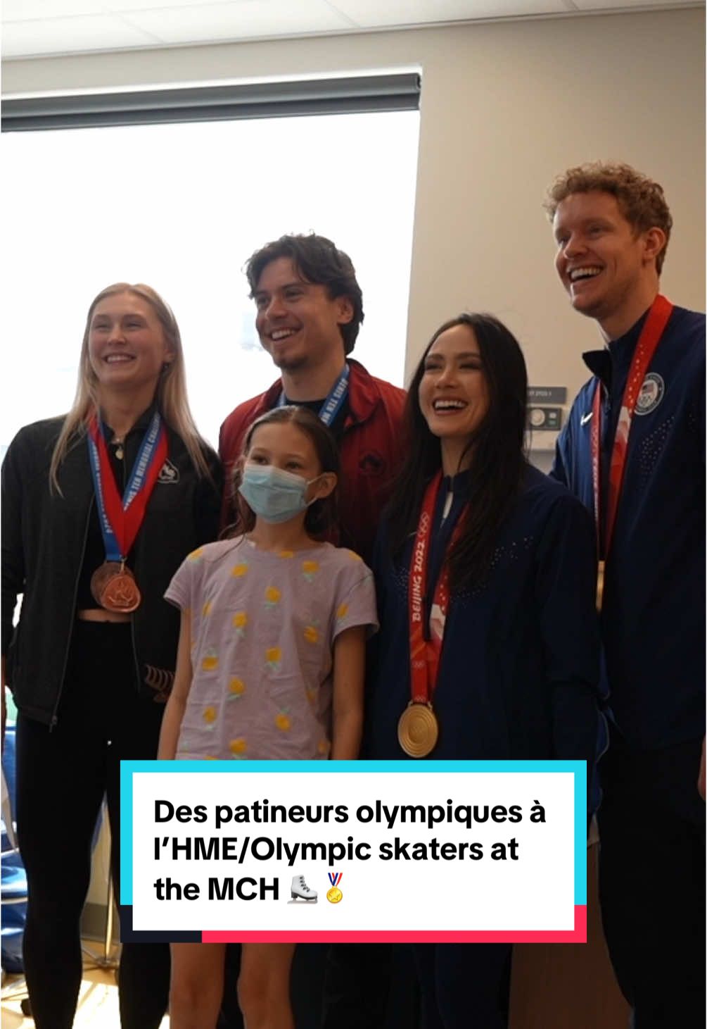De la patinoire à l’HME 🥇⛸ Merci à ces athlètes extraordinaires d’avoir partagé de leur temps. 💙 — From the rink to the MCH 🥇⛸ Thank you to these incredible athletes for sharing your time and best of luck on the road to the 2026 Winter Olympics! 💙 #HME #MCH #olympicskating #JO #olympics #jo2026 