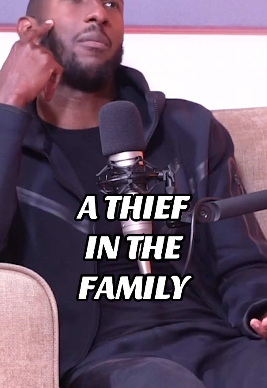 Turns out he was stealing from the WHOLE FAMILY 🫣 #storytime 