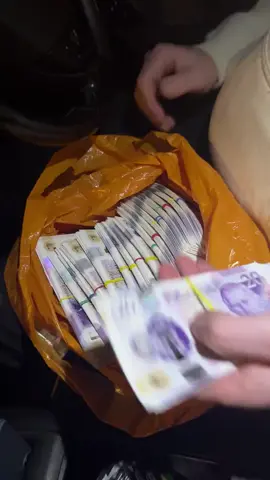 #money #uk 