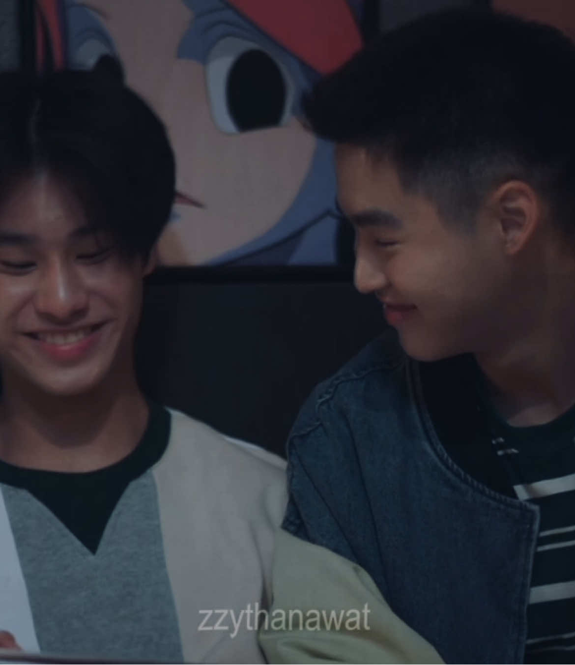 #shanekit | friends? | levei uma hora pra fazer isso 😭 | tive a ideia através do vídeo do @Renato Bl's 🫶🏻 | #friendsv #boysinlove #garotosapaixonados #gmmtv #metasopasiamkajorn #peemsansotagun #couple #dedicate 