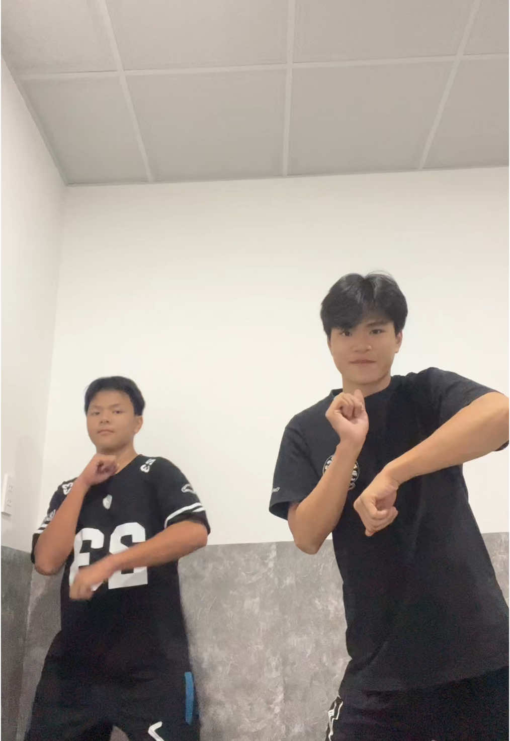 Bất ổn🥰 #sontungmtp#trend #xuhuong #trending #fyp #foryou #duet #trendingvideo #tiktok #foryoupage#nhacnaychillphet #dance 