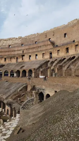 #colosseo #colosseum #italy #italia #rome #roma #lucianopavarotti #pavarotti 