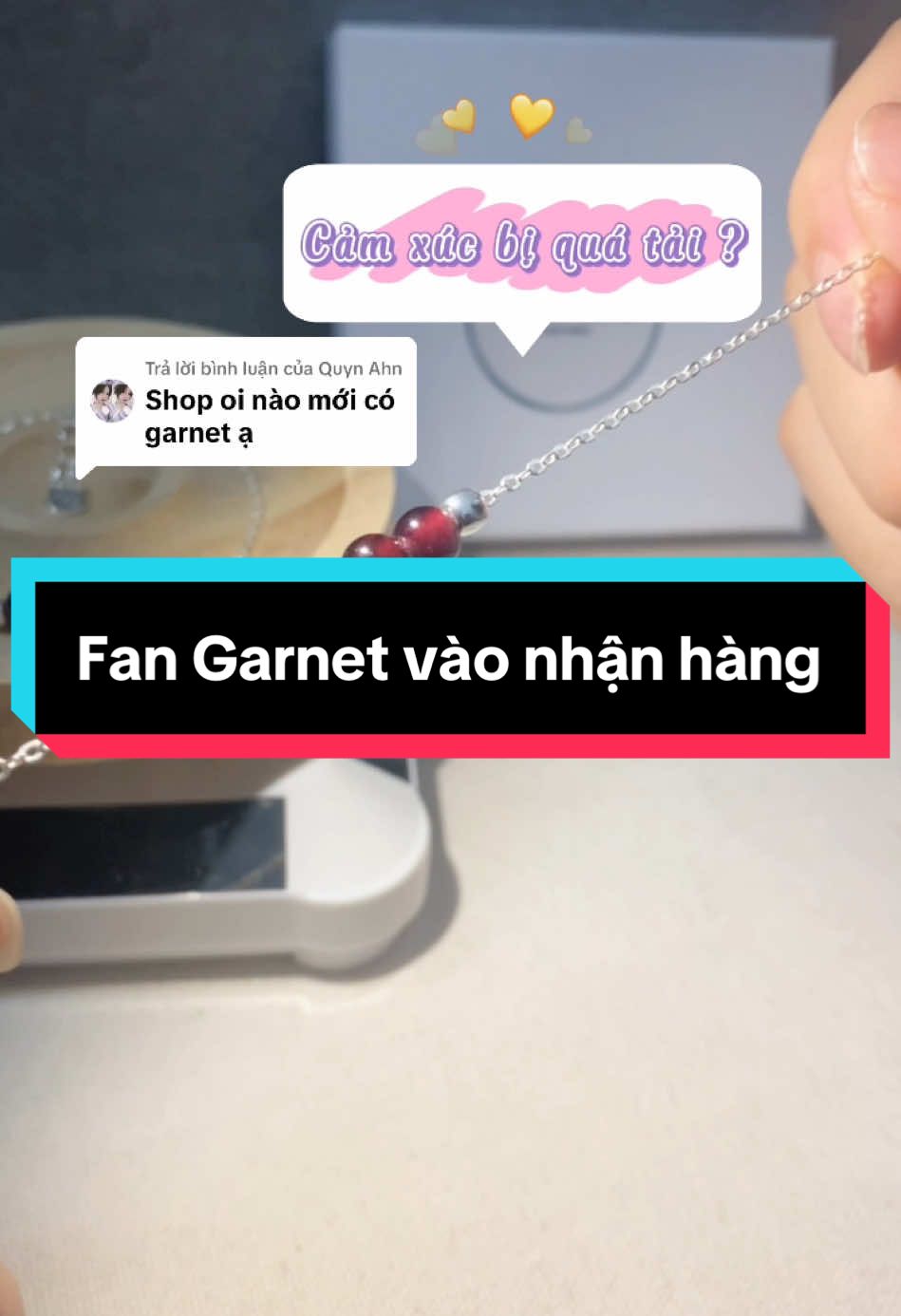 Trả lời @Quyn Ahn  Fan Garnet vào nhận hàng nha mấy ní 😝😝😝 #charmgems #fyp #freeshipping #vongtay 