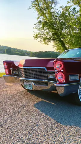DropTops & Sunset’s 💫#videooftheday #carslover #custom #candypaint #viraltiktok #exoticcars #cadillac #oldschool #classiccar 