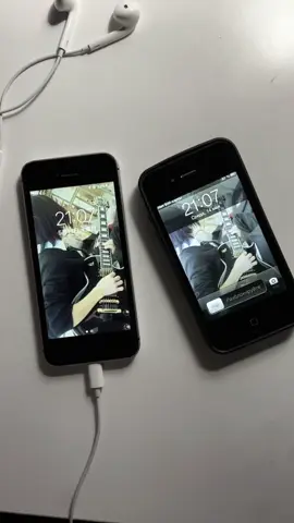 twins #iphone #iphone4 #iphonese #iphone6 #aestic #fyp #yunglean #pinterest 