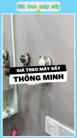 💨 Giá treo máy sấy tóc không khoan – Dán chắc, đẹp, tiện vô cùng! ✨ #giatreomaysaytoc #duyne0710 #giadungtienich #giadungthongminh #xuhuong