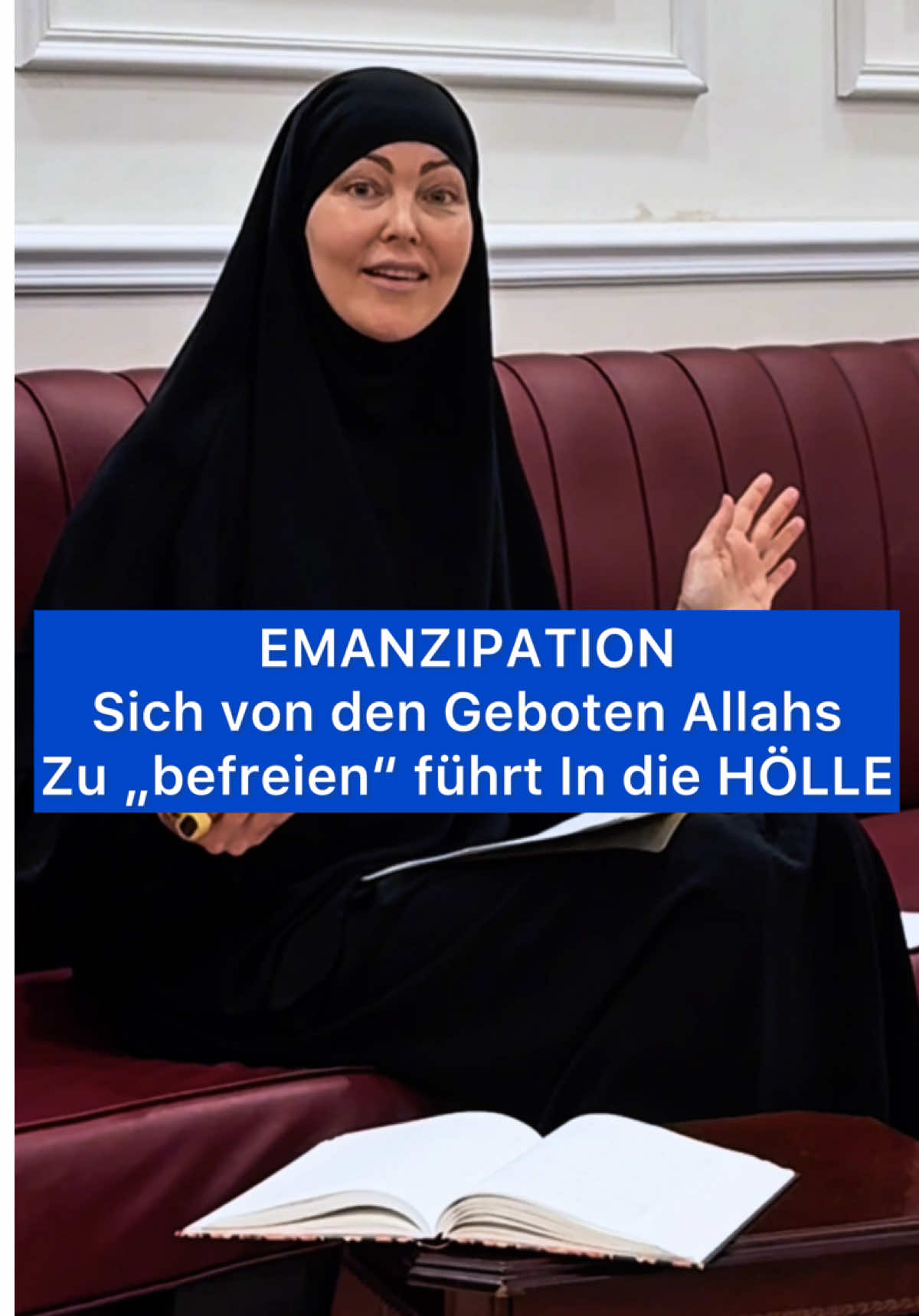 Allah Subhanahu wa Ta‘ala sagt: „Und Ich habe die Dschinn und die Menschen nur erschaffen, damit sie Mir dienen.“ (Sura adh-Dhariyat, 51:56) Doch was sehen wir heute? Wir wollen nicht mehr dienen, wir wollen führen. Wir wollen nicht mehr gehorchen, wir wollen bestimmen. Auch viele Frauen haben sich diesem Denken angeschlossen – dem Denken der völligen Unabhängigkeit, der Selbstverwirklichung um jeden Preis. Aber: Ist das wirklich Freiheit – oder eine Illusion, die uns der Shaytan schön gemacht hat? Der Islam ehrt die Frau – in ihrer Rolle. Die Mutter wird im Islam höher gestellt als der Vater. Heute jedoch wird uns eingeredet, dass die klassische Rollenverteilung „veraltet“ sei. Dass eine Frau „mehr“ sein müsse als Ehefrau und Mutter. Aber wer bestimmt, was „mehr“ ist? Die Gesellschaft oder unser Schöpfer? Wenn der Mann nicht mehr Mann sein darf – und die Frau nicht mehr Frau – was bleibt dann von der Familie? Was bleibt von der Ummah? „Und folgt nicht den Fußstapfen des Shaytan. Gewiss, er ist euch ein deutlicher Feind.“ (Sura al-Baqara, 2:168) Shaytan arbeitet Schritt für Schritt. Er beginnt mit dem harmlosen Gedanken, mit dem scheinbar guten Ziel: „Selbstbestimmung.“ Doch was endet damit? Rebellion gegen die göttliche Ordnung. Lasst uns zurückkehren. Nicht in die 50er Jahre, sondern zurück zu der Zeit des Propheten Muhammad (sallallahu alayhi wa sallam). Zu den Vorbildern wie Khadijah, Fatimah, Aisha – Frauen, die stark waren in ihrer Iman. Die wahre Stärke der Frau liegt nicht im Widerstand gegen ihre Rolle, sondern im Gehorsam gegenüber ihrem Herrn. Und das gilt für Männer ebenso. Jeder hat seine Verantwortung. Jeder wird befragt. Möge Allah uns auf dem geraden Weg festigen – fern von Täuschung, fern von falschen Ideologien. Amin. #allah #religion #medina #mekka #deutschland #gott #koran #sunnah #sahaba #salaf #konvertiert #hölle #paradies #emanzipation #hannahansen #hijab #niqab #gebet #dschihad #islamdeutschland #dawah #wahrereligion #wahrheit 